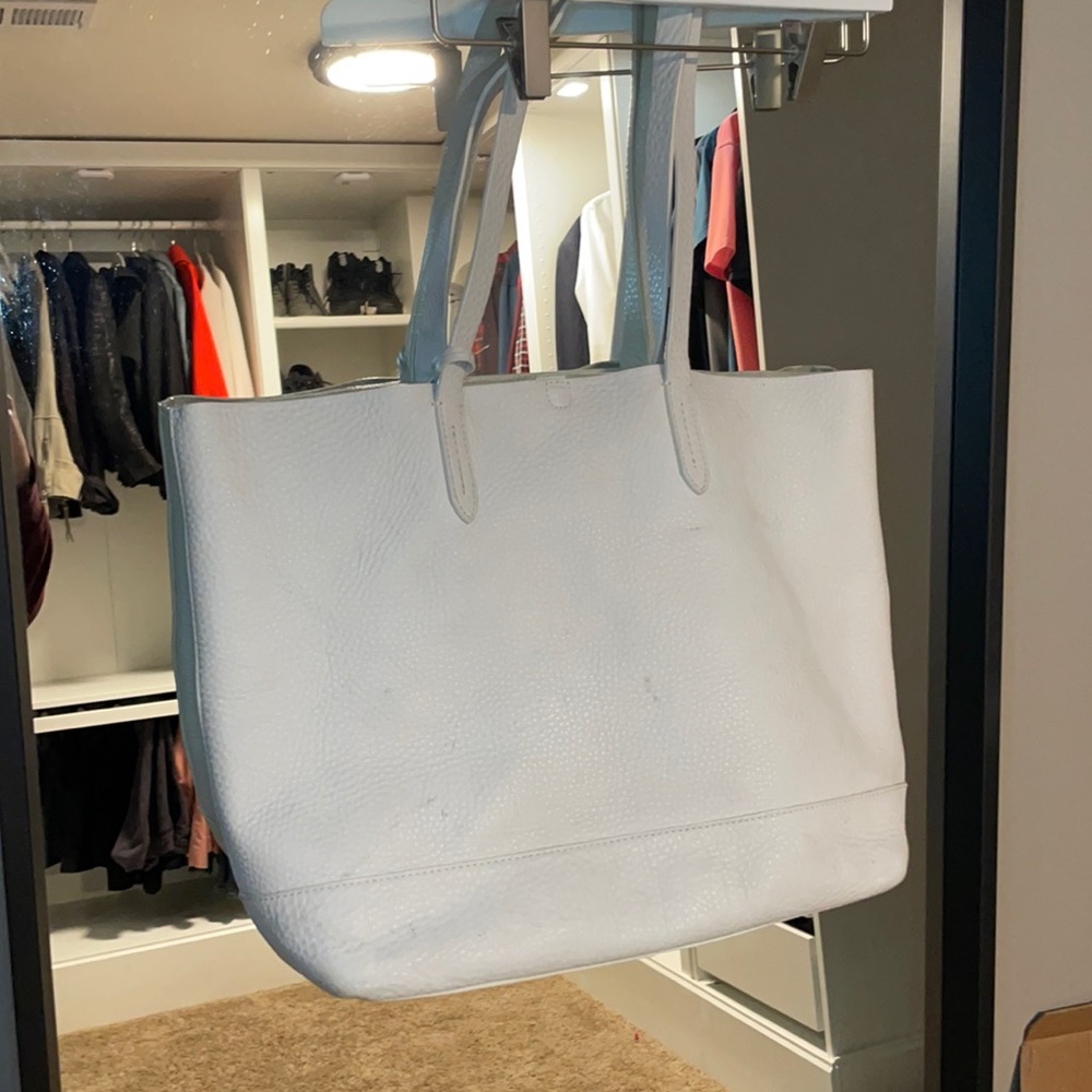 Cole Haan White Large Palermo Leather Tote, GUC